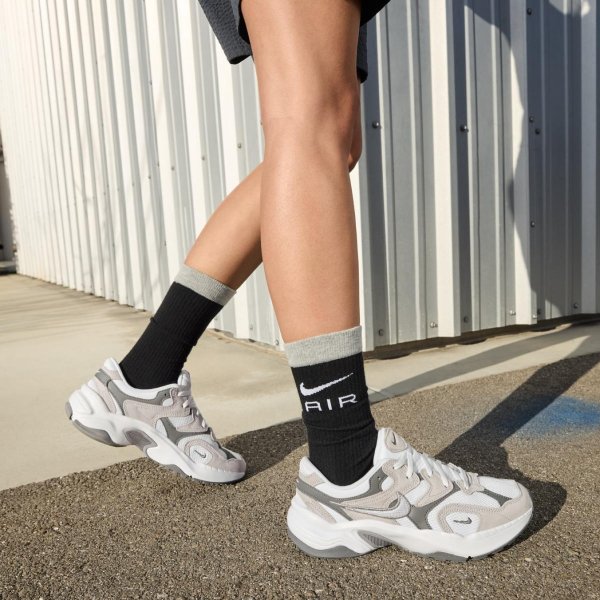 Жіночі кросівки NIKE AL8 SHOES
