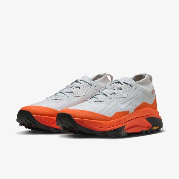 Чоловічі кросівки NIKE ACG ZEGAMA TRAIL GORE-TEX WATERPROOF TRAIL RUNNING SHOES