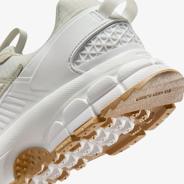Жіночі кросівки NIKE ZOOM VOMERO ROAM