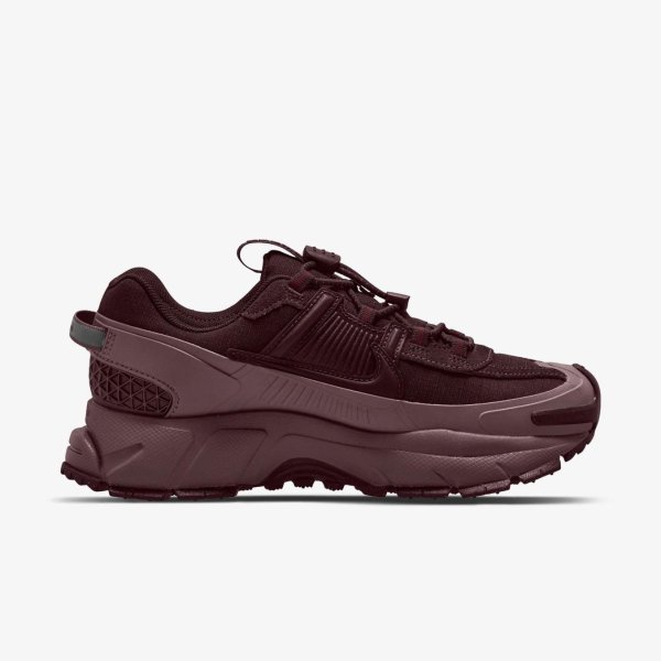 Жіночі кросівки NIKE WMNS ZOOM VOMERO ROAM BURGUNDY CRUSH