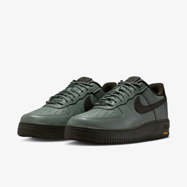 Чоловічі кросівки NIKE AIR FORCE 1 LOW GORE-TEX VIBRAM CLAY GREEN