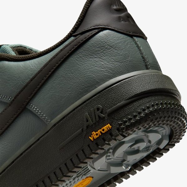 Чоловічі кросівки NIKE AIR FORCE 1 LOW GORE-TEX VIBRAM CLAY GREEN