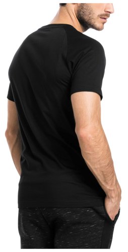 Футболка Puma Evostripe DryVENT Tee