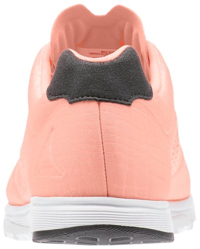 Кроссовки для бега Reebok Eve TR