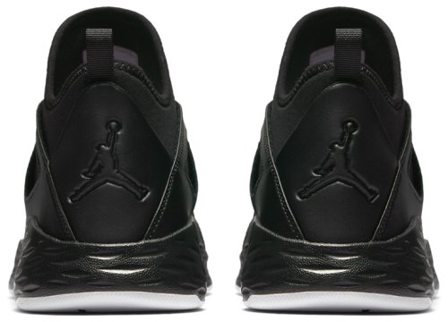 Кроссовки для баскетбола Nike JORDAN FORMULA 23