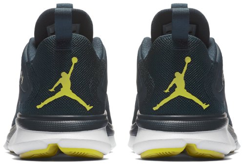 Кроссовки для баскетбола Nike JORDAN IMPACT TR