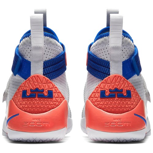 Кроссовки для баскетбола Nike LEBRON SOLDIER XI SFG