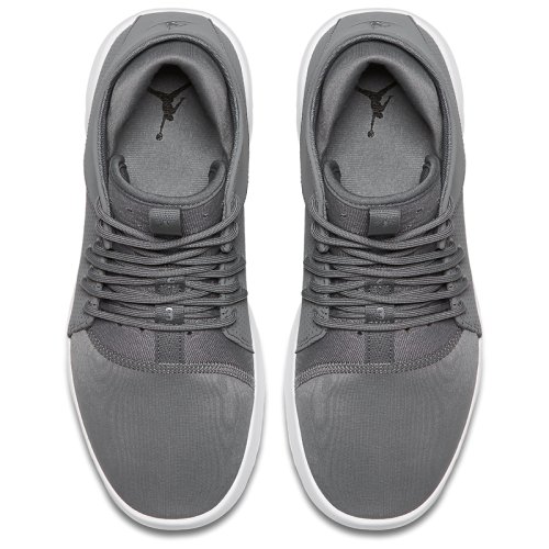 Кроссовки для баскетбола Nike AIR JORDAN FIRST CLASS