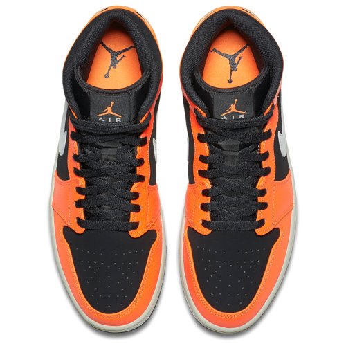 Кроссовки для баскетбола Nike AIR JORDAN 1 MID