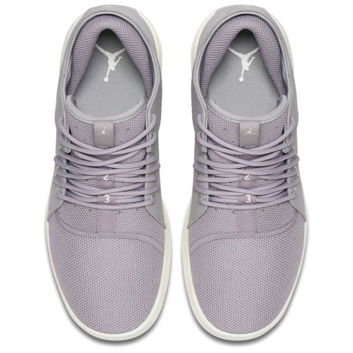 Кроссовки для баскетбола Nike AIR JORDAN FIRST CLASS