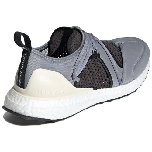 Кроссовки для бега AdidasUltraBOOST