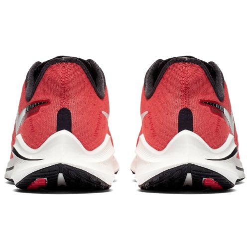 Кроссовки для бега Nike WMNS NIKE AIR ZOOM VOMERO 14