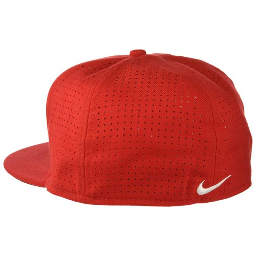 Кепка Nike TRUE VAPOR SF CAP