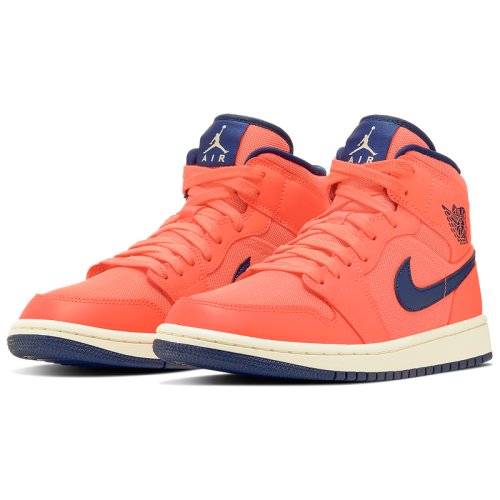 Кросівки NIKE WMNS AIR JORDAN 1 MID