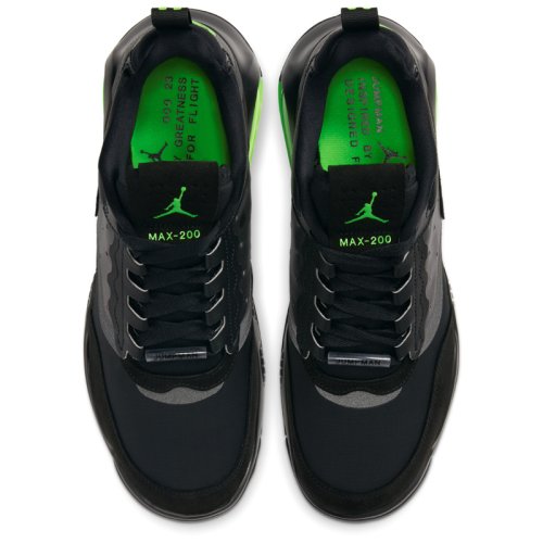 Кроссовки NIKE JORDAN MAX 200