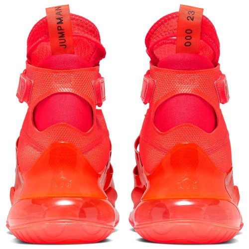 Кроссовки NIKE WMNS JORDAN AIR LATITUDE 720