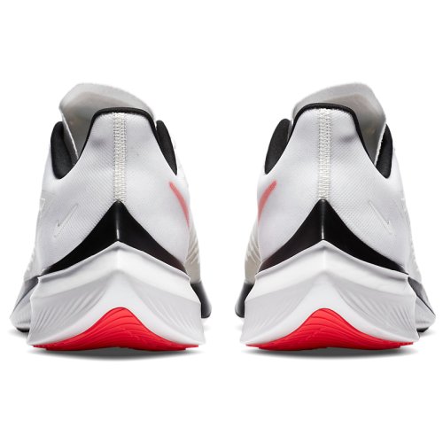 Кроссовки для бега NIKE ZOOM GRAVITY 2