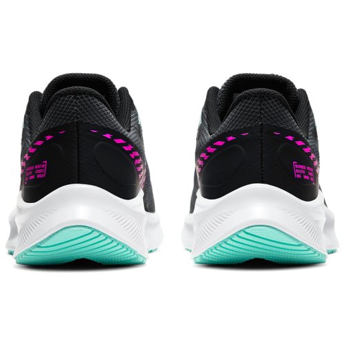 Кросівки NIKE WMNS NIKE QUEST 3 SHIELD