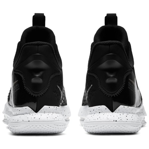 Кросівки NIKE LEBRON WITNESS V