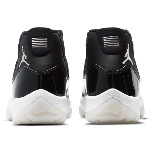 Кроссовки NIKE AIR JORDAN 11 RETRO