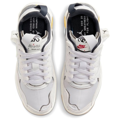 Кросівки NIKE WMNS JORDAN MA2