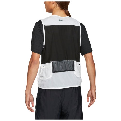 Жилетка NIKE M NK PINNACLE VEST 14HR RD