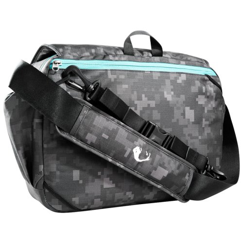 Сумка Tatonka Baron сумка (Black Digi Camo)