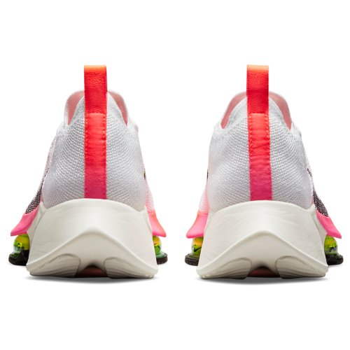 Кросівки NIKE W AIR ZOOM TEMPO NEXT% FK