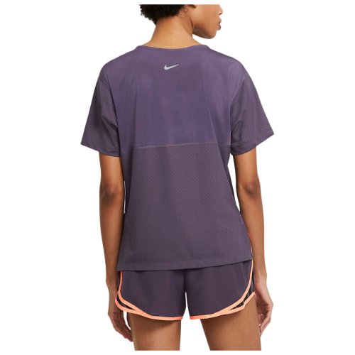 Футболка NIKE W NK ICON CLASH CITY SLEEK SS