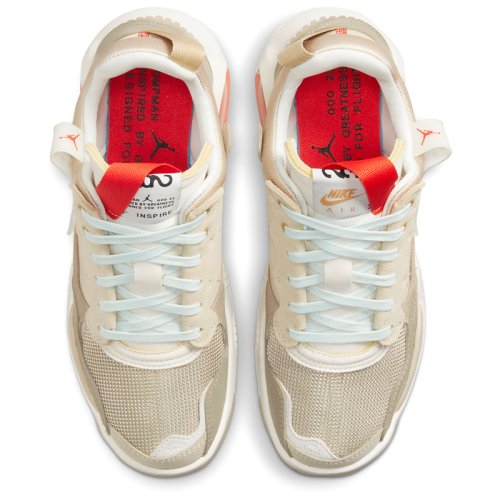 Кросівки NIKE WMNS JORDAN MA2