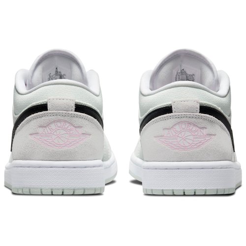Кросівки NIKE WMNS AIR JORDAN 1 LOW SE