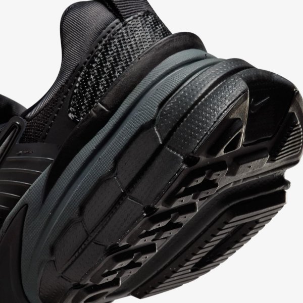 Жіночі кросівки NIKE W V2K RUN