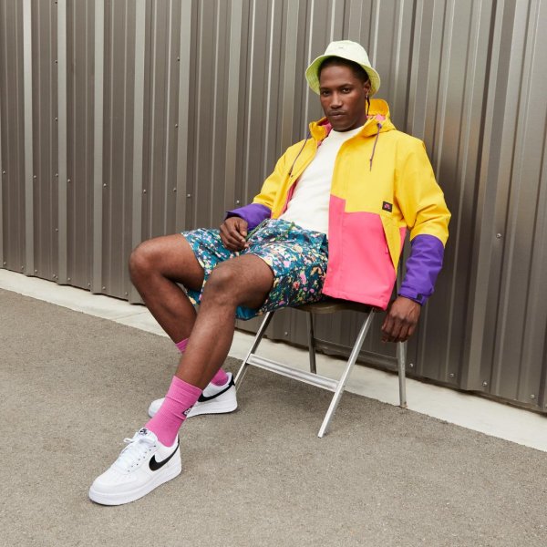 Чоловічі кросівки NIKE AIR FORCE 1 07 WHITE / BLACK