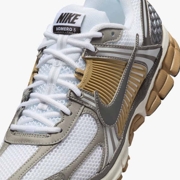 Чоловічі кросівки NIKE ZOOM VOMERO 5 MS