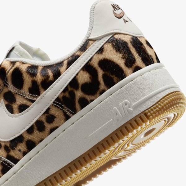 Жіночі кросівки NIKE WMNS AIR FORCE 1 07 LEOPARD PRINT