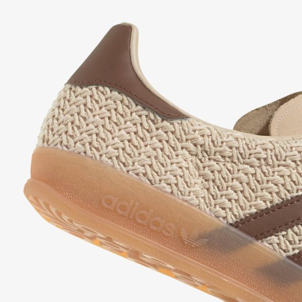 Жіночі кросівки ADIDAS WMNS GAZELLE INDOOR SAND STRATA / PREMIUM BROWN