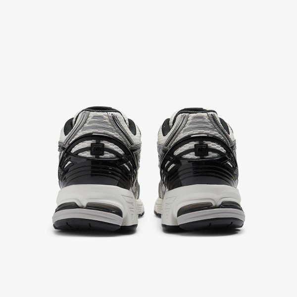 Кросівки NEW BALANCE 1906 SILVER METALLIC / BLACK