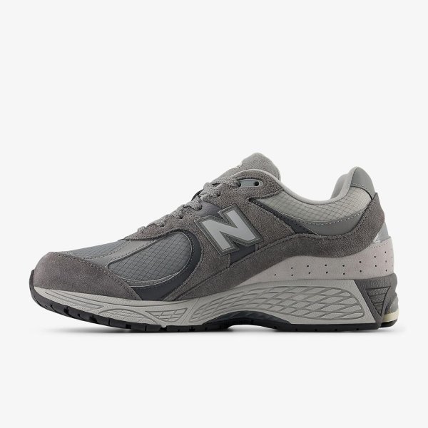 Чоловічі кросівки NEW BALANCE 2002 RIPSTOP GREY